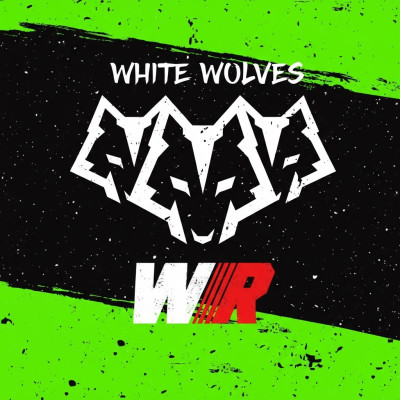 WHITE WOLVES